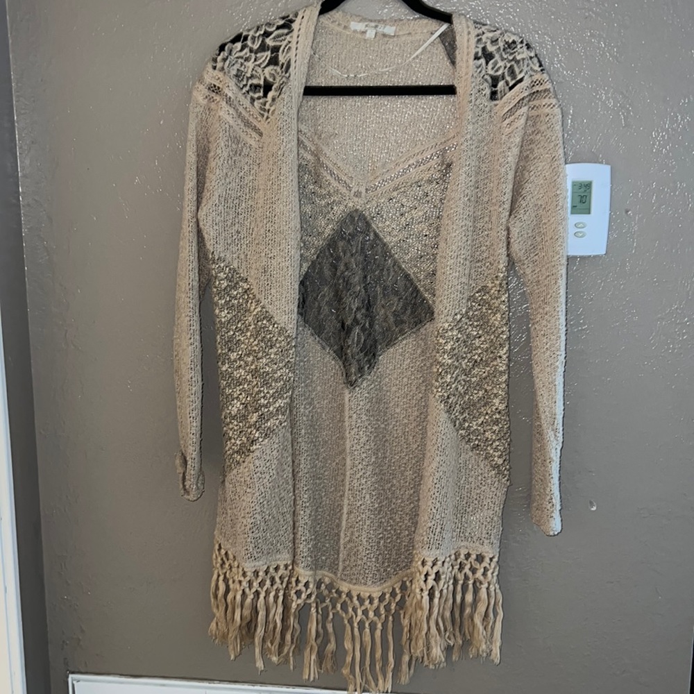 Miss Me cardigan. Tan/nude.